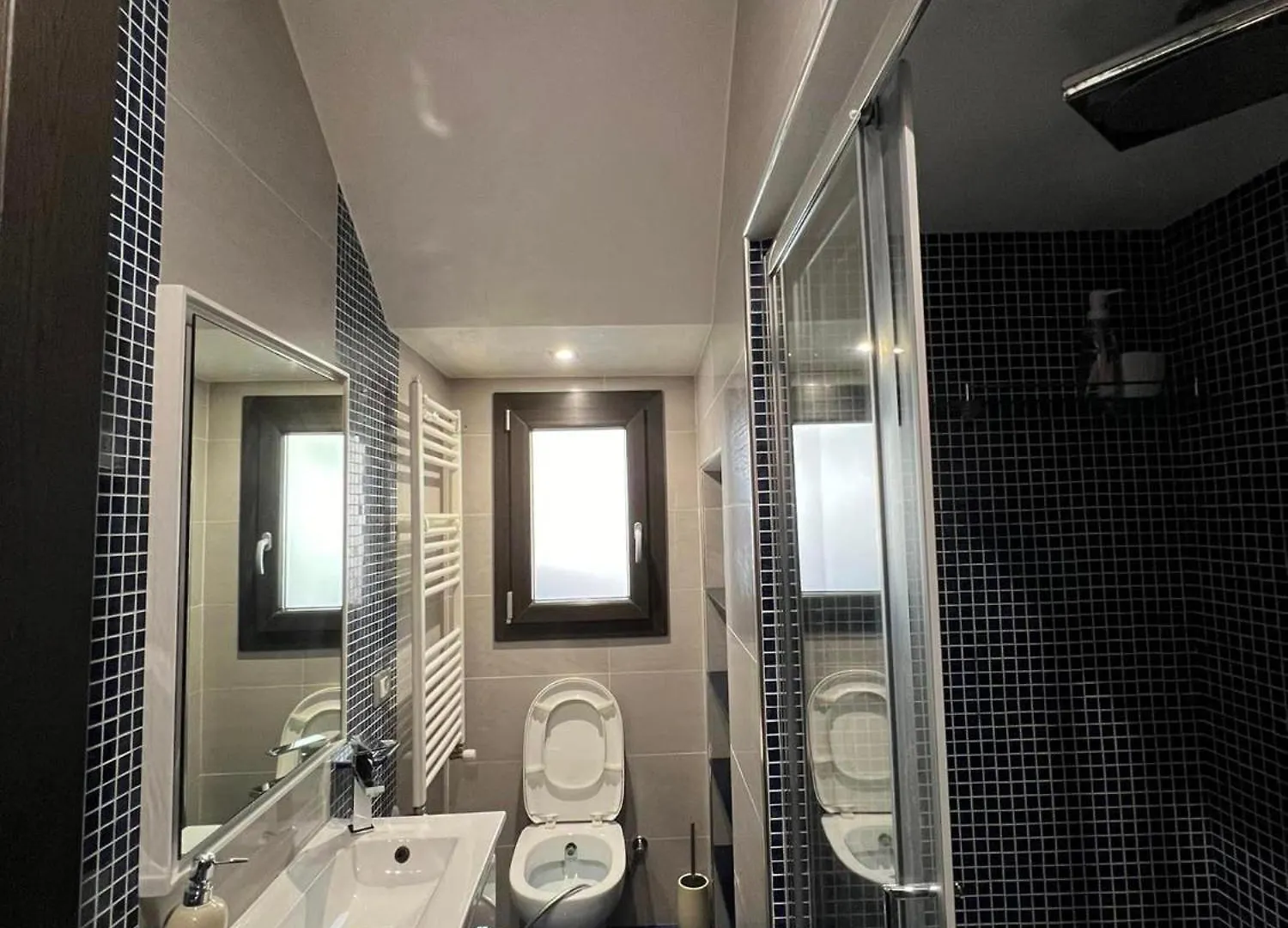 Apartman Appartamento Un Mare Di Fiori Ventimiglia Olaszország