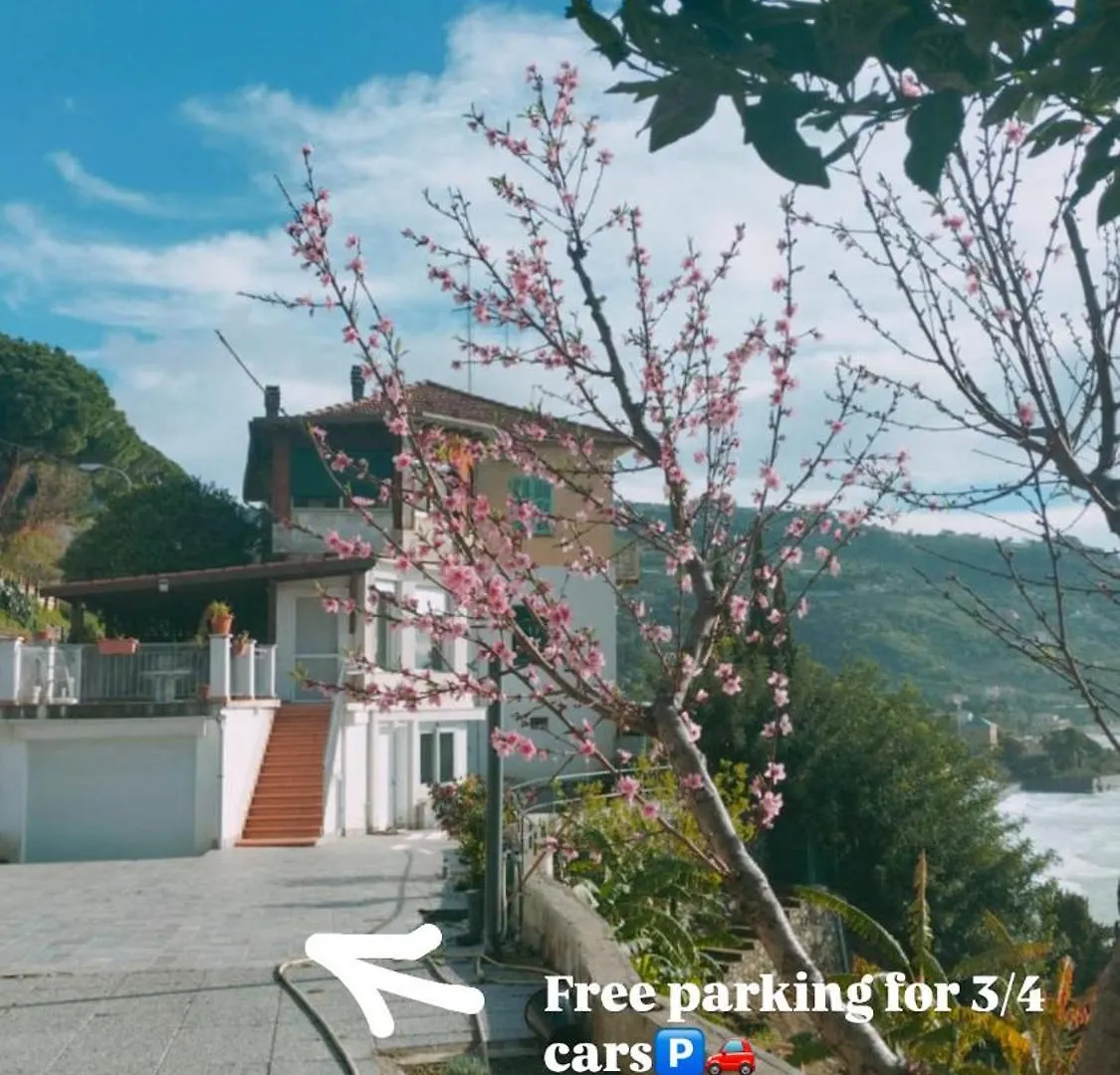Appartamento Un Mare Di Fiori Ventimiglia 0*,
